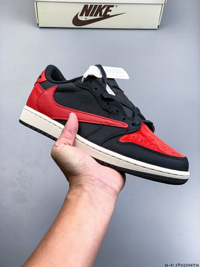 耐克Nike Air Jordan 1 Low Aj1乔1 低帮潮流缓运动休闲板鞋。Aj1 低帮拼接 完美版型真头层牛皮# 内置缓震气垫 原鞋开模 拒绝公底 购