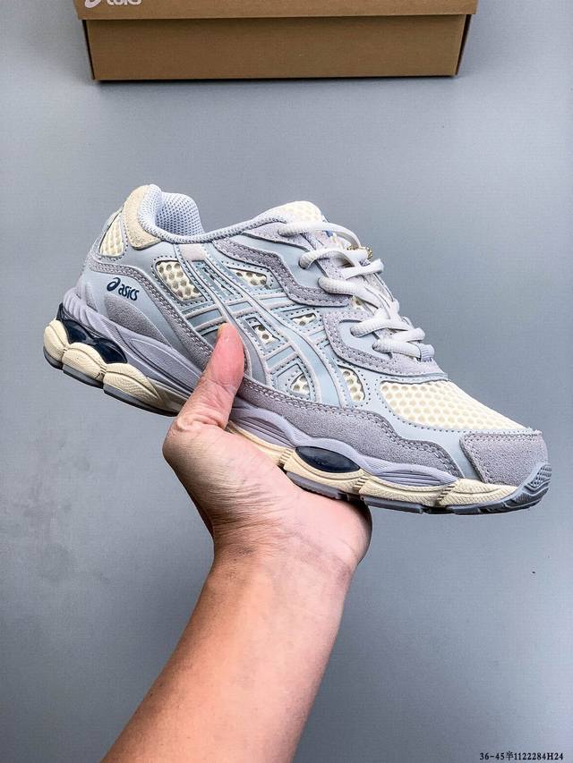 Asics 亚瑟士Gel-Nyc 2055透气网眼鞋面配合部分合成革材质 采用全新Ahar+橡胶材质 更加耐磨 1122284H24