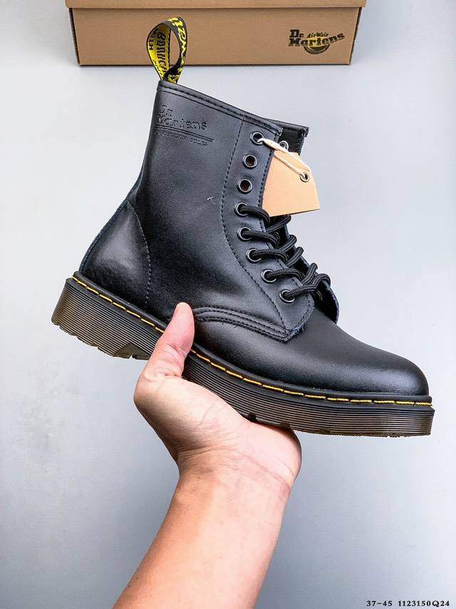 Dr. Martens 马汀博士 经典厚底高帮8孔软皮复古马丁靴 1123150Q24