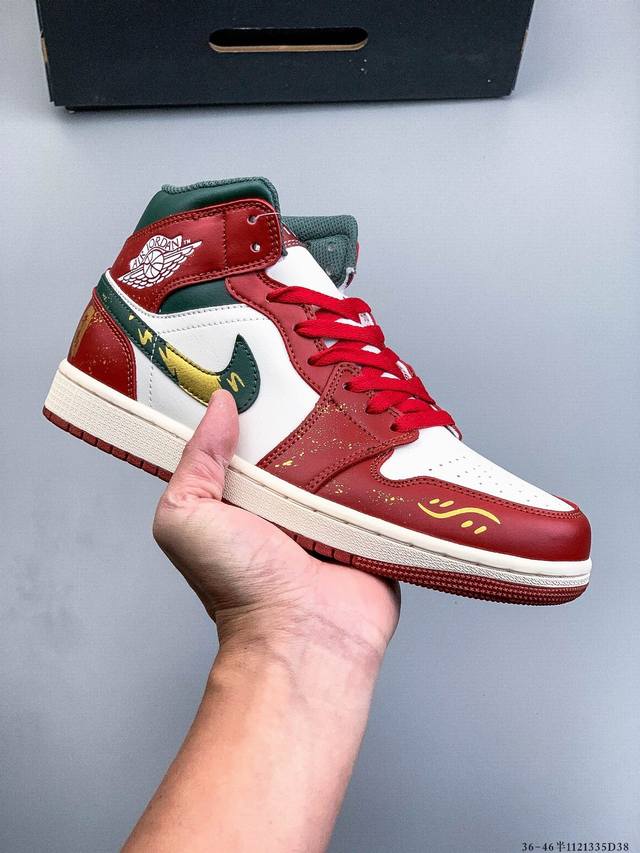 公司级头层！Air Jordan 1 乔1 高帮潮流缓震运动休闲板鞋 原装头层皮革 内置缓震气垫 原鞋开模 拒绝公底 原汁原味 忠于原版。 1121335D38