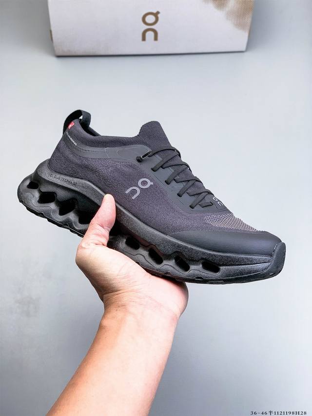 On 昂跑Cloudtilt 轻量跑步鞋 新款男女舒适缓震日常休闲运动鞋 1121198H28