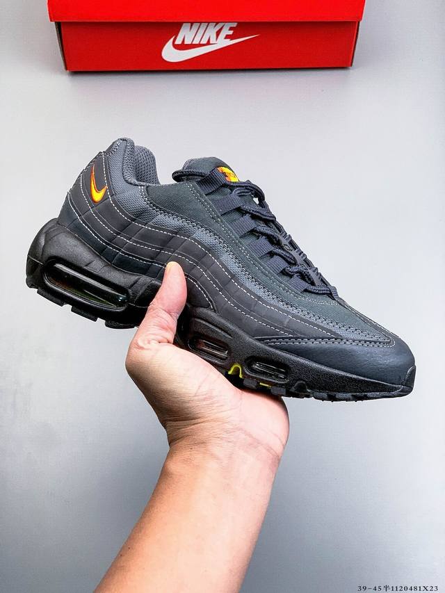 公司级！耐克Nike Air Max 95 Tt 经典复古缓震运动休闲跑步鞋 1120481X23