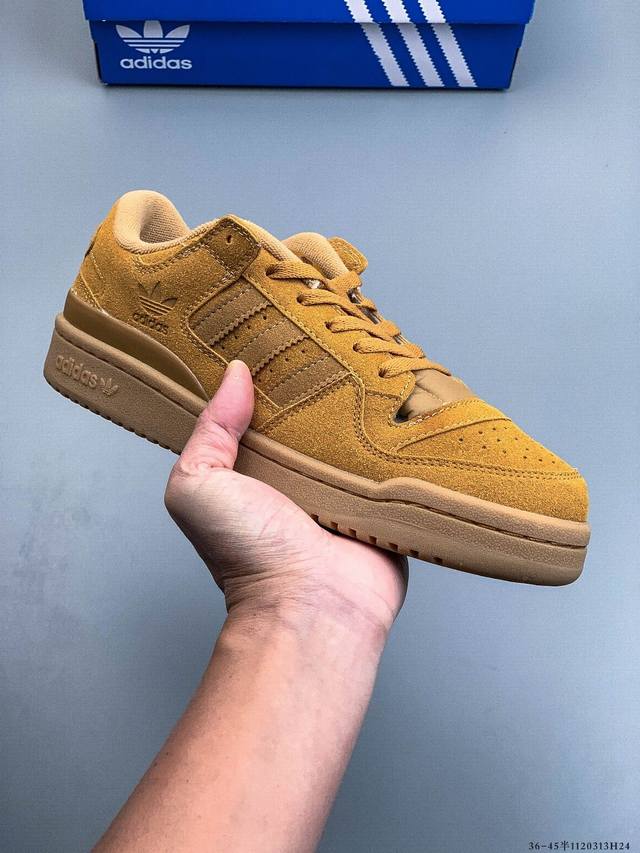 阿迪达斯 Adidas Originals Forum 84 Low Adv 低帮百搭潮流休闲运动板鞋。以复古篮球鞋的外形为基础，采用皮革拼接，简约百搭，更加贴