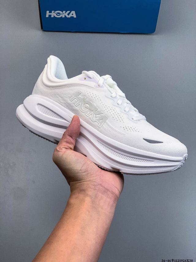 Hoka One One Bondi 9 余文乐同款 新款缓震跑鞋 万众期待的Bondi系列终于迎来了更新，作为Hoka缓震跑鞋的杠把子，Bondi缓震性能非常