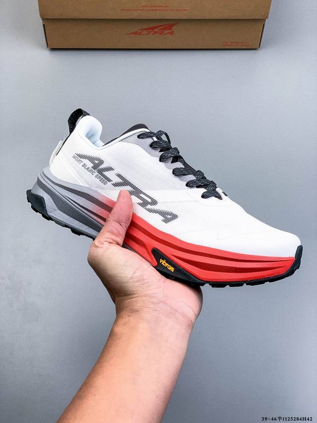 公司级！Altra Olympus 6 舒适百搭防滑耐磨 低帮跑步鞋 旗舰级缓冲性能搭载经典型Footshape契合脚型技术，为双脚自然落地提供所需的脚趾空间。