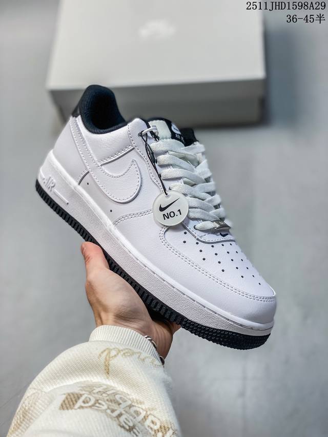 独家实拍 No.1版本 遥遥领先 纯原级别 Nike Air Force 1 Low “白灰边” 货号：Dv0788-100 原厂冲刀皮料切割干净 无任何毛边