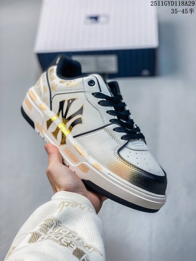 Mlb Chunky Liner pu ‘Diy定制’ 简约时尚 百搭 防滑防水减震 低帮 板鞋 货号:3Asxca12N K0001 尺码:35 36 36.