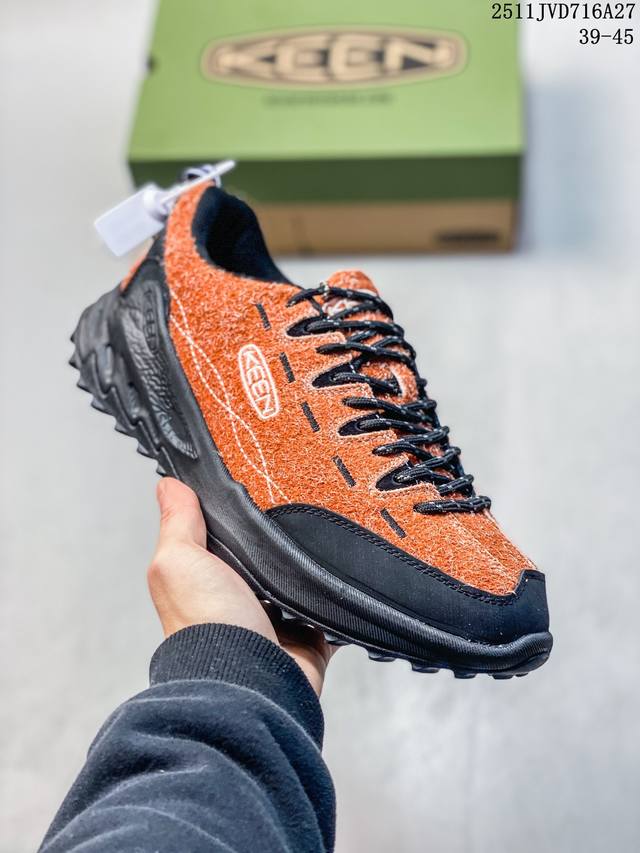 公司级Keen科恩 Jasper Zionic 低帮户外露营运动登山防滑休闲鞋 采用固色翻毛皮鞋面材质 内嵌高密度Eva发泡缓震脚垫 外置一体式包裹防滑防剐蹭耐