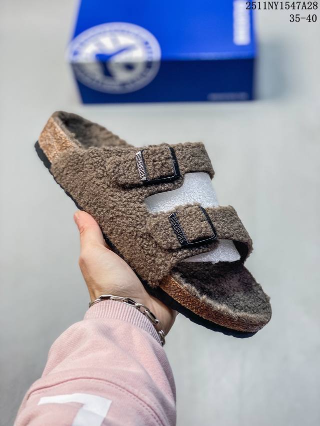 德国百年知名鞋履品牌 博肯Birkenstock 秋冬新款 勃肯半拖凉鞋系列加棉 加绒包头拖鞋 广东原产#采用质地柔软牛皮革 中底搭载缓震软木橡胶 外置Eva轻