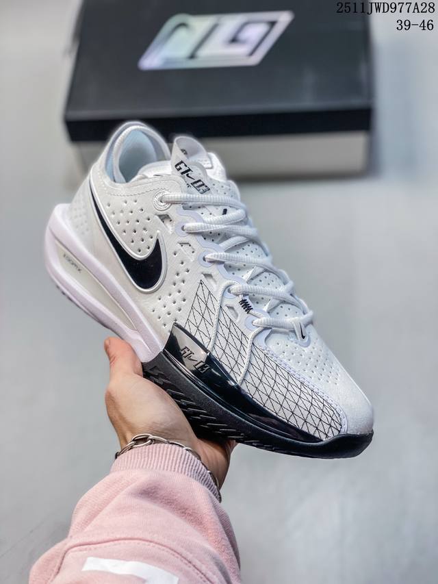 公司级耐克Nk G.T. Cut 3 Ep 实战篮球鞋 鞋面采用轻质的织物与麂皮鞋面制成 搭配Flywire飞线系统增加动态包裹锁定 鞋舌使用跑鞋半开叉设计大大