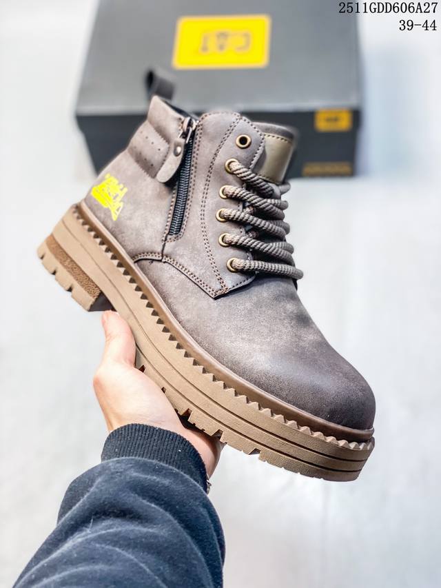 Cat纯原 广东大厂 新款 推土机 休闲时尚 男士休闲皮鞋 原单品质真标公司卡特男鞋广东纯原 历年经典热销款 新款头层牛皮耐磨防滑橡胶大底 固特异工艺 永不开胶