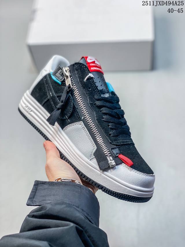 耐克 Nike Air Force 1 '07 Low 空军一号含气垫 低帮百搭厚底增高休闲运动板鞋。柔软、弹性十足的缓震性能和出色的中底设计，横跨复古与现代的