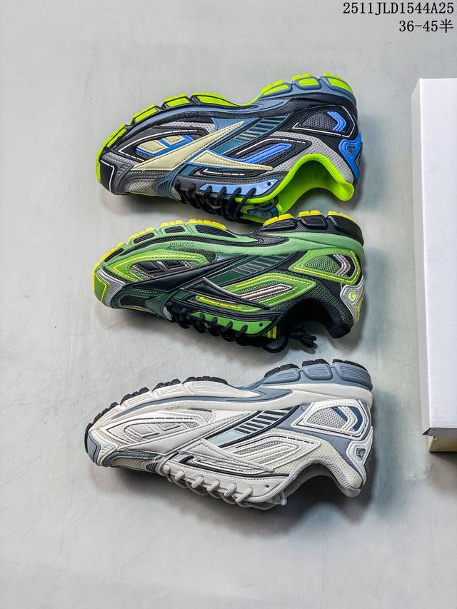 公司级Reebok锐步 premier Road Ultra 舒适百搭 低帮休闲运动鞋 货号:Rmla06Bc99Mat0022578-13 尺码:36-45半