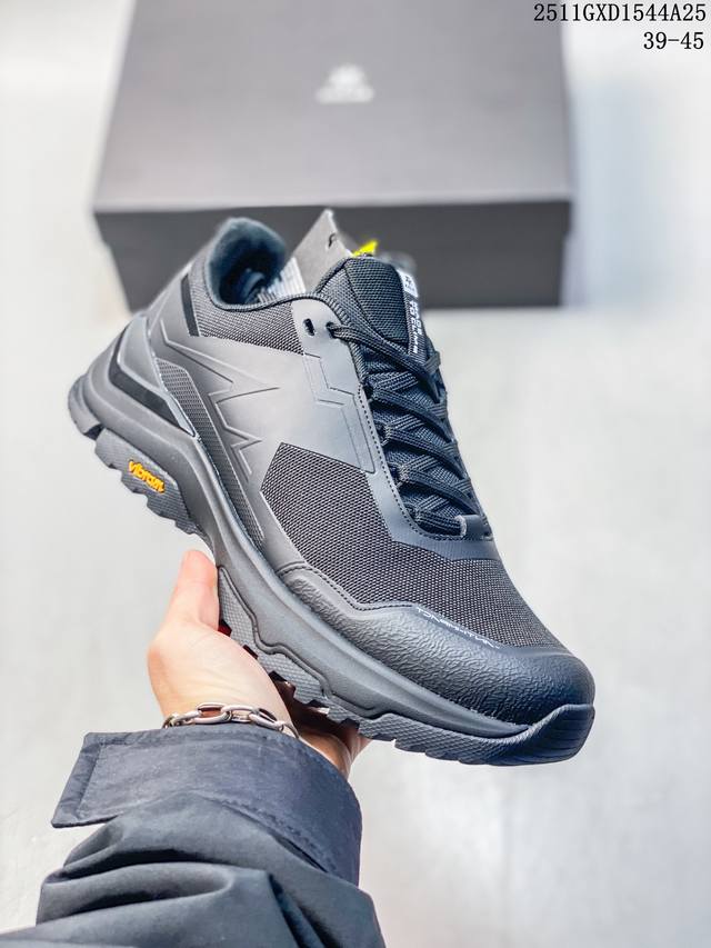 公司级凯乐石Kailas Gtx 界山 户外运动 舒适时尚防滑透气 低帮登山徒步鞋 满足多场景需求的徒步鞋 可以兼顾轻装徒步与日常通勤的穿着 Vibram橡胶大