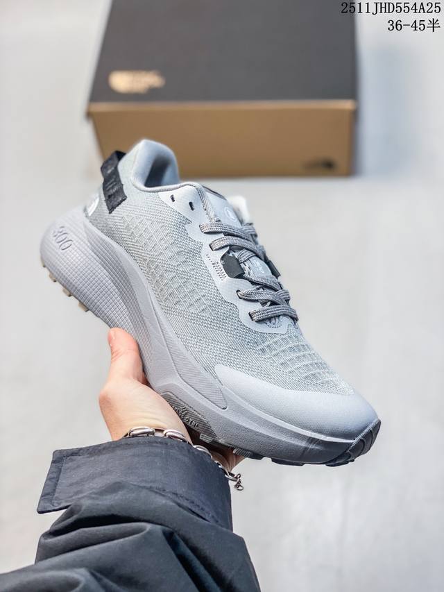 简介：北面 The North Face Altamesa 300 圆头系带 减震 耐磨 低帮 徒步鞋 兼具高效缓震与稳定性能 采用轻质柔软的Dream发泡中底