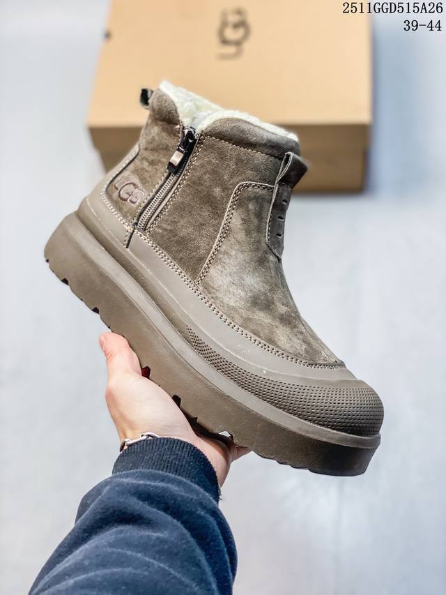 Ugg 塔茨系列加厚款 穆勒风包头5Cm半拖鞋 民族风秋冬雪地靴 羊皮毛一体高品质 保暖锁热 一脚蹬 采用Tpu模压定型翻毛皮鞋面材质 内嵌人造卷曲羊毛毛绒里衬