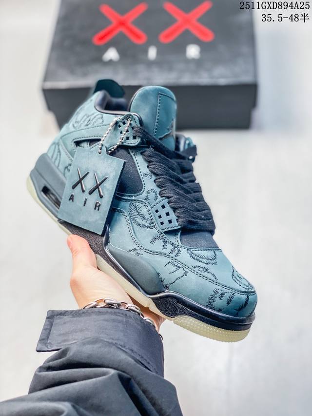Air Jordan Aj4 Black 涂鸦联名纯黑 地表最强公司级版本 完美清洁度 最高工艺复刻 原装无色差修正 #原楦原纸板开发 纯正四代版型 #原底真实
