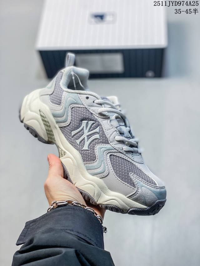 公司级Mlb Cargo Chunky 纽约洋基队 时尚百搭休闲运动潮流 防滑耐磨 低帮 老爹鞋 货号:3Ashc055N 尺码:35 36 36.5 37.5