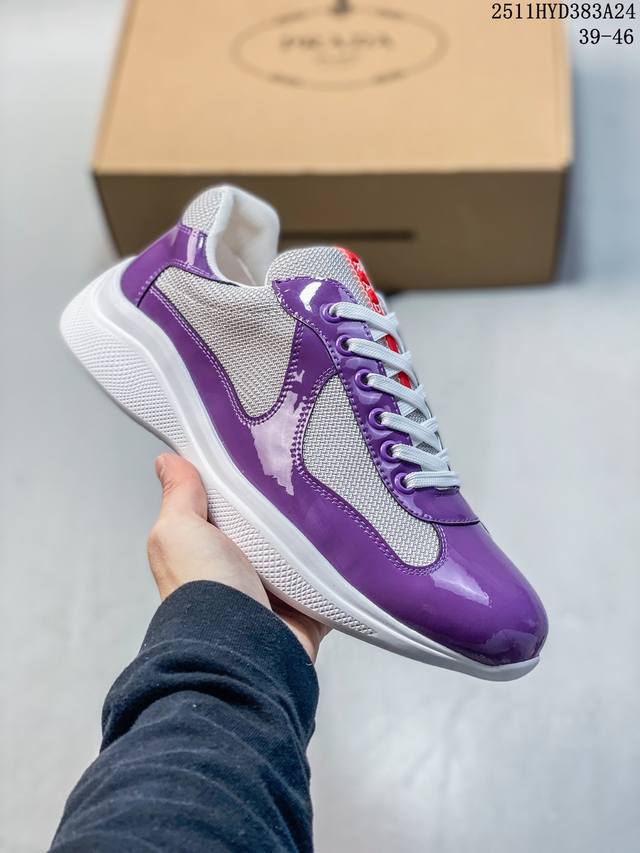 外贸鬼佬版 东莞纯原顶级品质 原版一比一开发 普拉达 prada Linea Rossa 徽标彰显独特的设计格调 海外畅销版 低帮休闲运动鞋 3厘米轻质柔韧鞋底