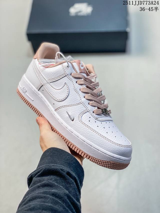 F1耐克 Nike Air Force 1 ‘07 Low 空军一号 小白鞋 厚底增高百搭运动板鞋 原楦头原纸板 打造纯正空军版型，专注外贸渠道 全掌内置蜂窝气