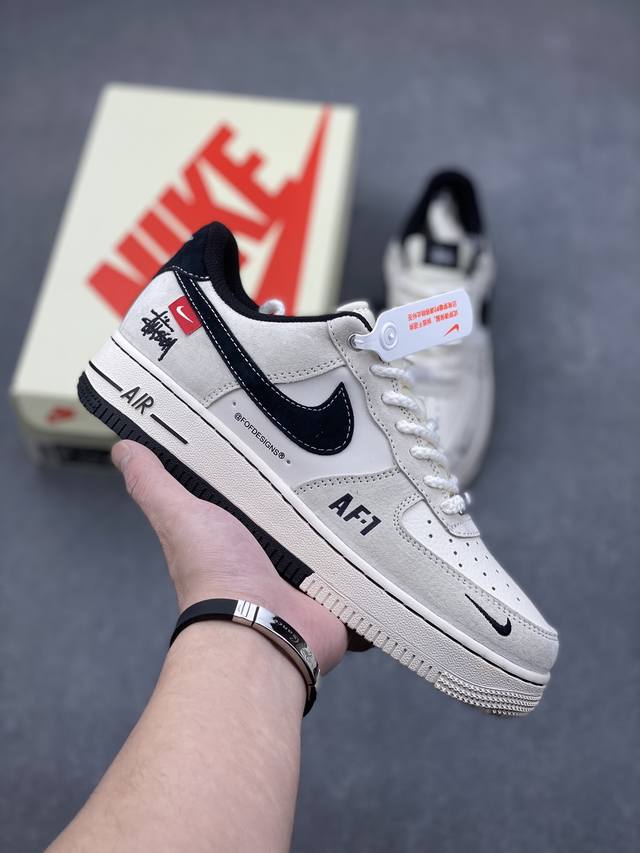工厂p套现 福利特价 原本地260版本 海外限量发售！公司级Nike Air Force 1 '07 Low “斯图西联名--Af1米灰红标”空军一号 低帮 运