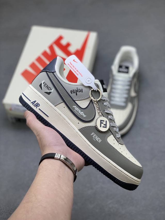 海外限量发售！公司级Nike Air Force 1 '07 Low 空军一号低帮 运动鞋 休闲鞋 折边针车 工艺难度大 原楦头原纸板 原装鞋盒 定制五金配件