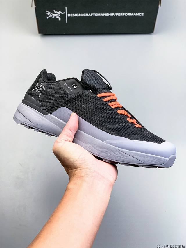 公司级！Arcteryx始祖鸟 Norvan Kopec Gtx 覆盖防水 低帮户外登山徒步鞋 特有的独立衬垫 穿着更合脚 带有Gore-Tex防水内衬 提供透