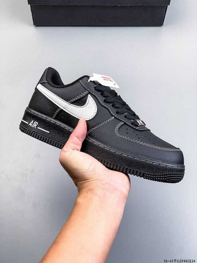 原楦数据纸版，采用硬质优质皮革鞋面材质，内置全掌Air Sole气垫。耐克 Nike Air Force 1 Low 空军一号低帮百搭休闲运动板鞋 112948