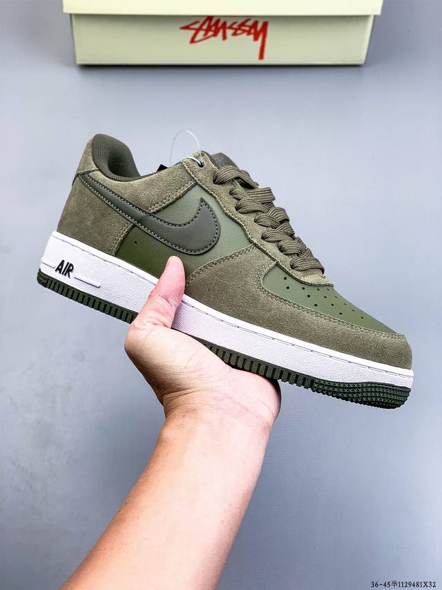 原楦数据纸版，采用硬质优质皮革鞋面材质，内置全掌Air Sole气垫。耐克 Nike Air Force 1 Low 空军一号低帮百搭休闲运动板鞋 112948