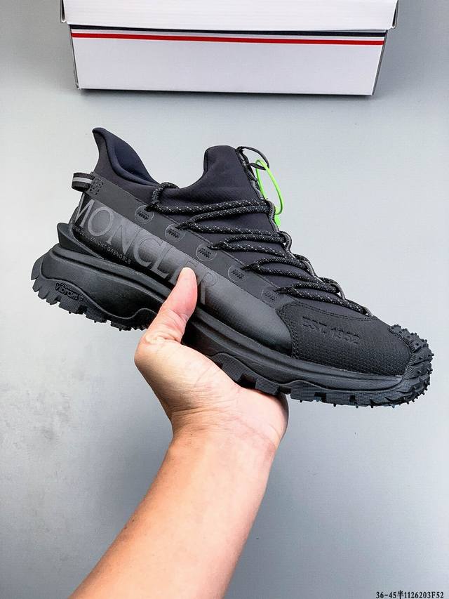 Moncler 盟可睐 蒙口 Trailgrip Amoeba 抗撕裂材质山地户外鞋 鞋身采用Cordura防撕裂尼龙 Gore-Tex材质 中底内置全掌碳板