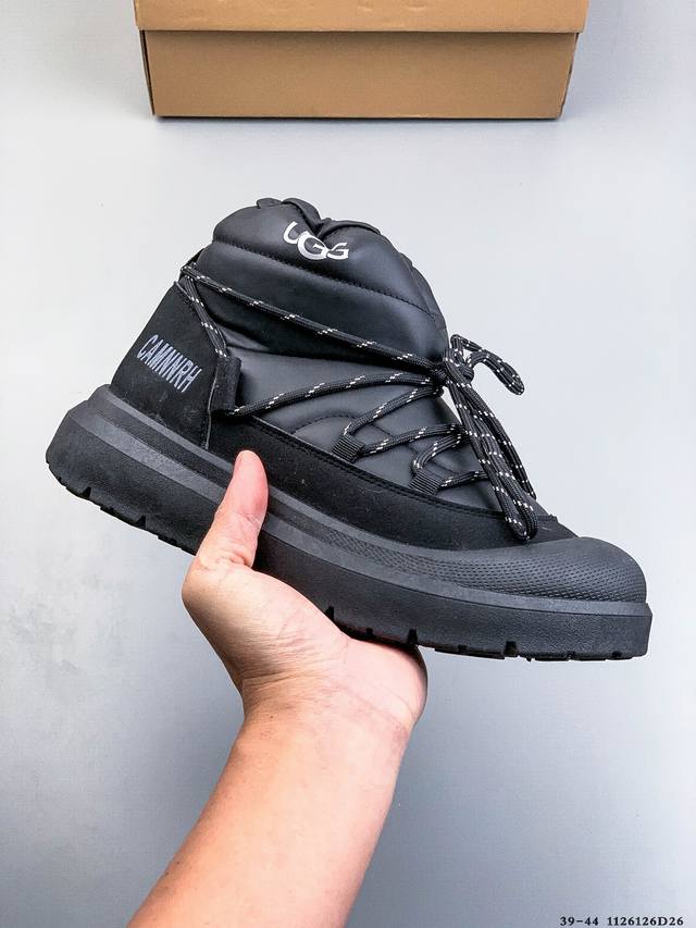 Ugg 秋冬加绒保暖经典舒适时尚休闲鞋 广州外贸大厂生产鞋头到鞋垫真羊皮毛一体独立外盒包装芯片带防水工艺区别市面任何版本 独立原版开发大底羊绒鞋垫冬季保暖外出家