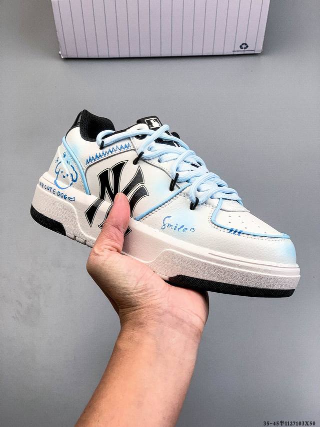 公司级[定制球鞋] Mlb纽约洋基队 潮流密码街头涂鸦喷绘手绘学院耐磨增高风低邦板鞋男女同款 该定制鞋选用原鞋为Mlb纽约洋基队厚底耐磨增高低帮板鞋，以涂鸦为灵