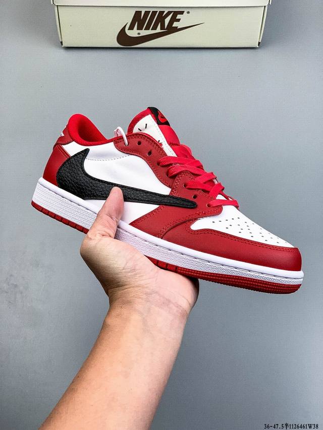 耐克Nike Air Jordan 1 Low Aj1乔1 低帮潮流缓运动休闲板鞋。Aj1 低帮拼接 完美版型真头层牛皮# 内置缓震气垫 原鞋开模 拒绝公底 购