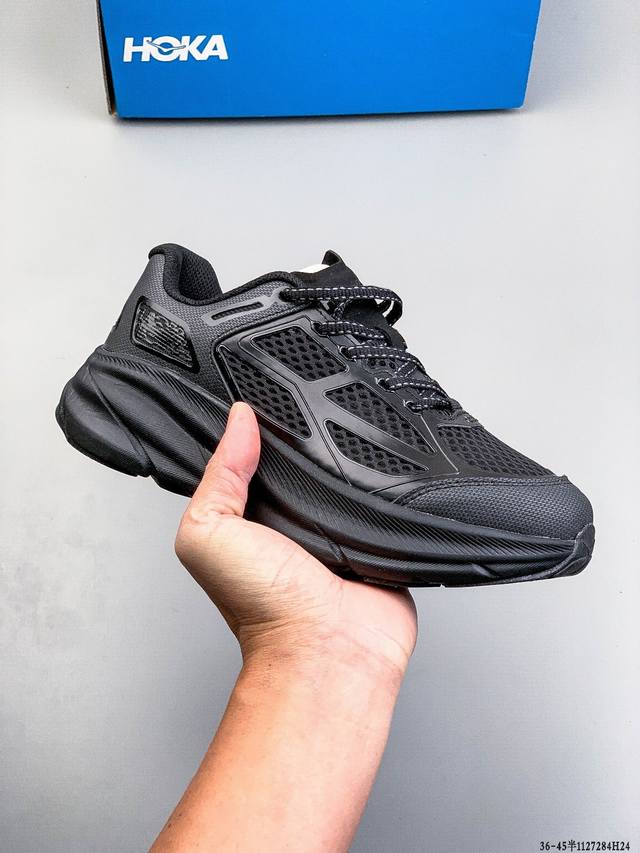 Hoka Clifton One 9 新款透气缓震运动休闲跑步鞋 全新的Clifton One9延续了2014年推出的Clifton 1的经典复古设计，同时融合