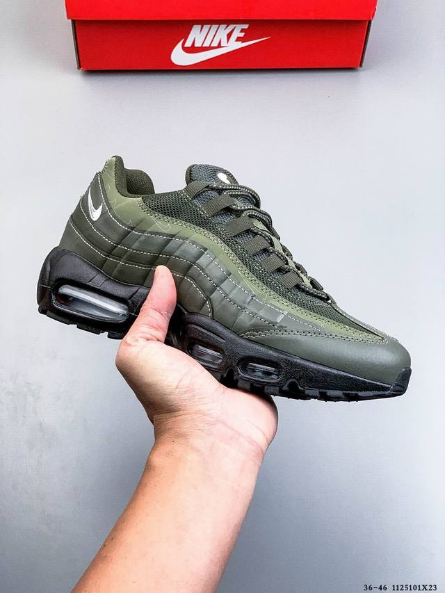 公司级！耐克Nike Air Max 95 Tt 经典复古缓震运动休闲跑步鞋 1125101X23
