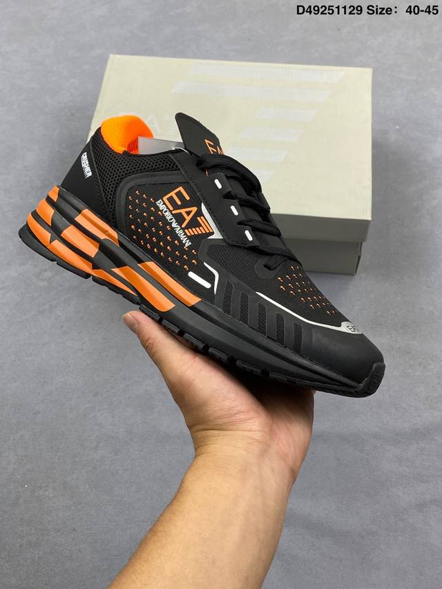 阿玛尼 Emporio Armani Ea7 休闲 简单大方 鞋面精心设计 网面透气 时尚耐磨百搭休闲运动鞋 码数：X8X094 Size:如图所示 编码：D4