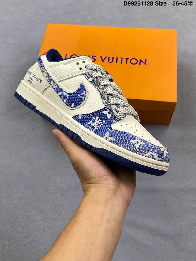 Nike Dunk Sb Low 全新配色 斯图西联名 定制Dunk Sb顾名思义，具有经典的Dunk血缘，又注入了更多的时尚元素。相较于普通的Dunk滑板鞋，