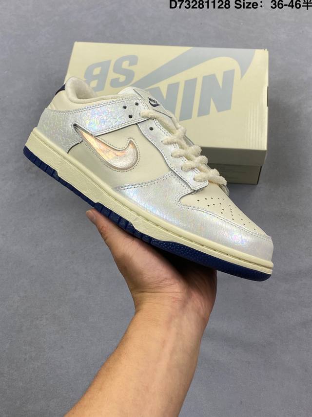 耐克Nike Sb Dunk Low pro 复古低帮休闲运动滑板板鞋。采用脚感柔软舒适Zoomair气垫，有效吸收滑板等极限运动在落地时带来的冲击力，为街头运