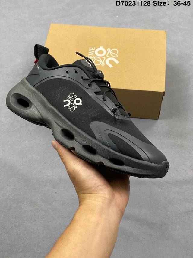 On昂跑Cloudtilt 罗意威 联名轻量运动休闲鞋！杨幂同款，脚感很舒服，鞋底柔软且包裹性好，上脚显腿长，不用系鞋带很方便～ 不管休闲还是运动都很百搭。白色