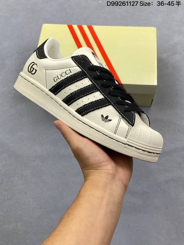 阿迪达斯Adidas三叶草 Originals Superstar贝壳头’Diy’系列低帮经典百搭休闲运动板鞋 原装头层材料 用料绝不含糊 独家版型蒸餾加工帶來