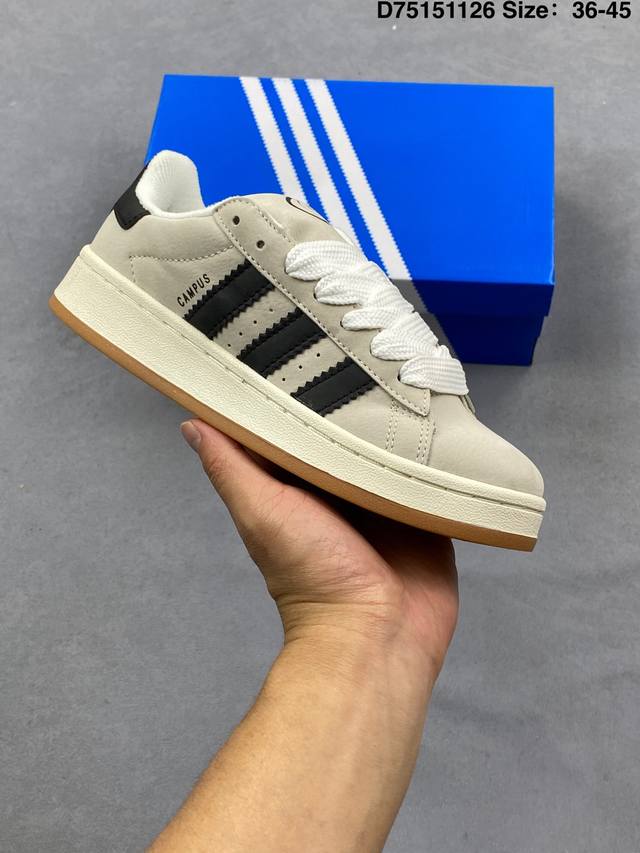 Ad Originals Campus 00S 学院系列面包风复古休闲运动板鞋 #鞋款以经典复古鞋型 Campus 为蓝本打造全新面包鞋，鞋身采用绒面皮料搭配常