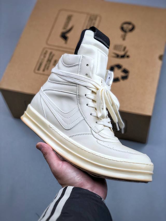 莞产G版，Ro Rick Owens 瑞克 欧文斯 款式 高帮 细鞋带款 奶白色 皮料 东莞原厂进口全新2025年新材质“摔纹粒面头层小牛皮” 鞋带 鞋带采用水