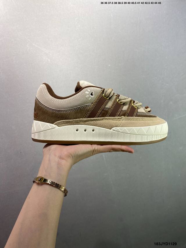 公司级Adidas Originals Adimatic 棕色 复古低帮休闲运动面包鞋。 货号：Jq2611 尺码：36 36.5 37 38 38.5 39
