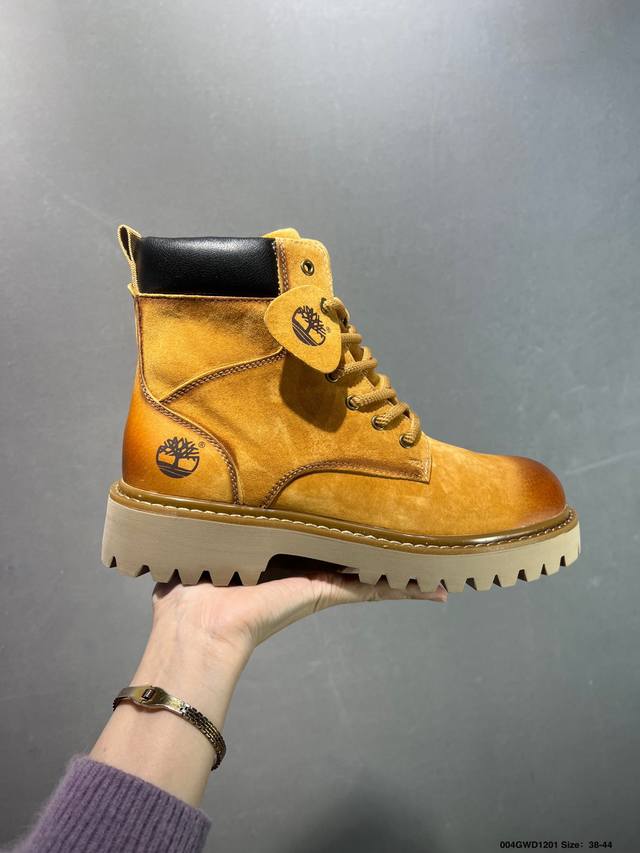 公司级Timberland添柏岚 天伯伦 秋冬新品 秋冬必备户外休闲大黄靴系列#广东大厂品质 原盒原包装 时尚潮流搭配 面料采用意大利顶级磨砂细纹牛皮 轻质大底