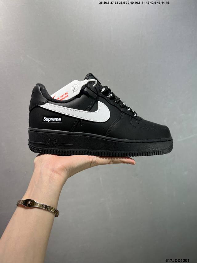 Air Force 1 Nike Low 原楦头原纸板 打造纯正空军版型 专注外贸渠道 #原盒配件 原厂中底钢印、拉帮完美 货号：Cu9225-001 Size