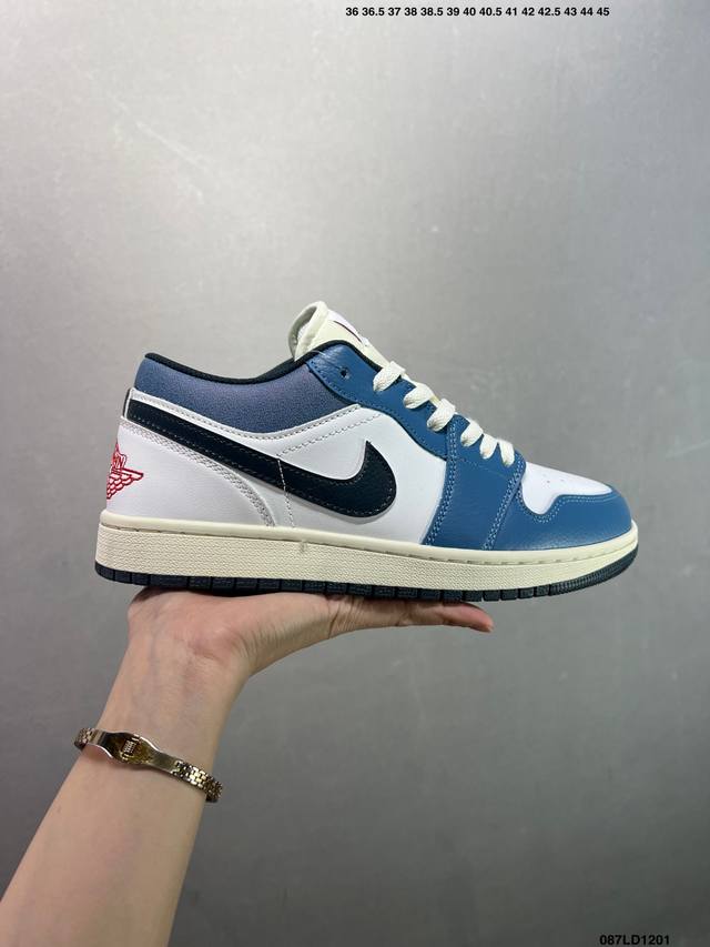 Aj1倒勾Travis Scott X Air Jordan 1 ” Reverse Mocha “ Aj1乔1 Ts 闪电 联名倒钩 低帮文化篮球鞋 完美品质