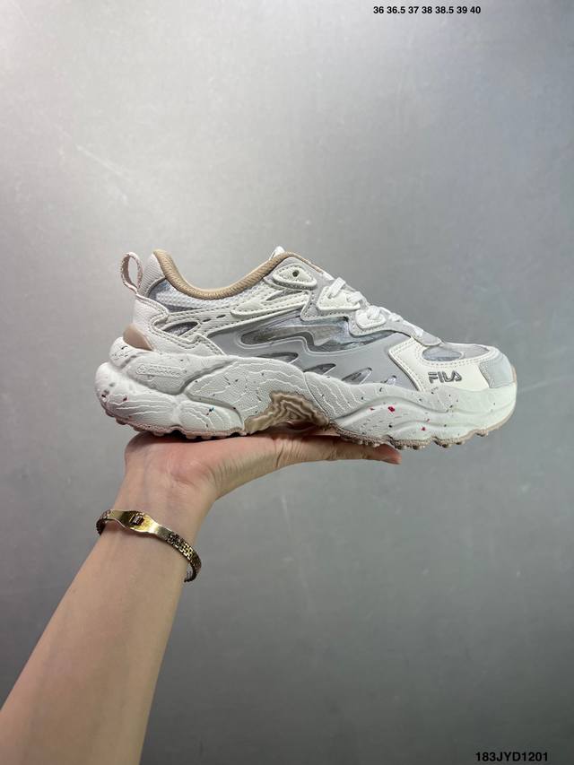 公司级Fila 斐乐蕨草鞋Fern女鞋运动鞋 新款户外老爹鞋反光休闲鞋 货号:F12W331101Fcm 尺码:如图 Id：183Jyd1201