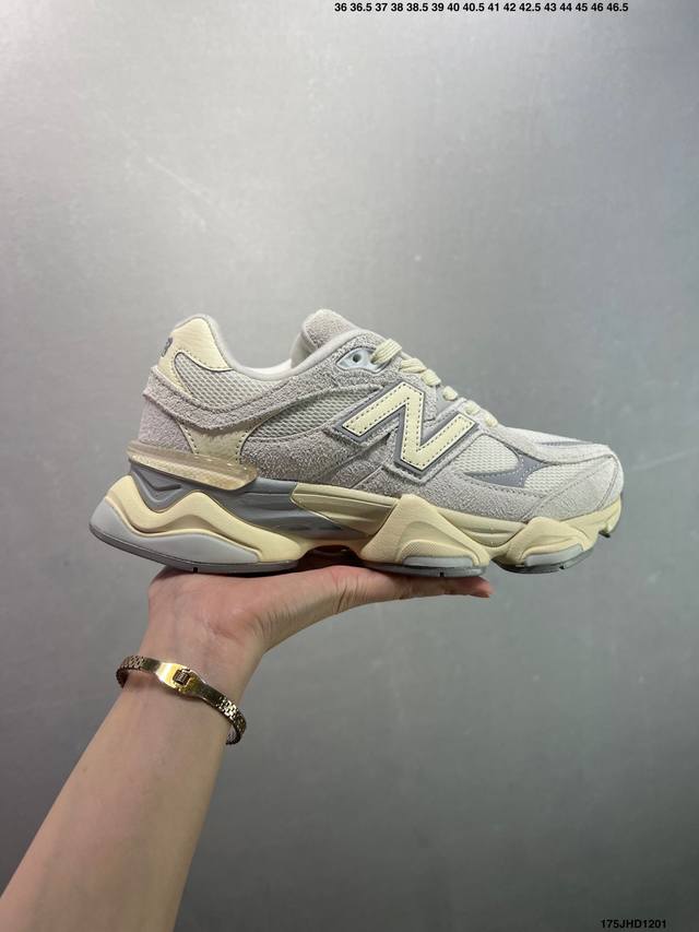 Joe Freshgoods X New Balance Nb9060 联名款 复古休闲运动慢跑鞋 鞋款灵感源自设计师本人对夏日的怀日回忆。鞋面大身由空间双格及