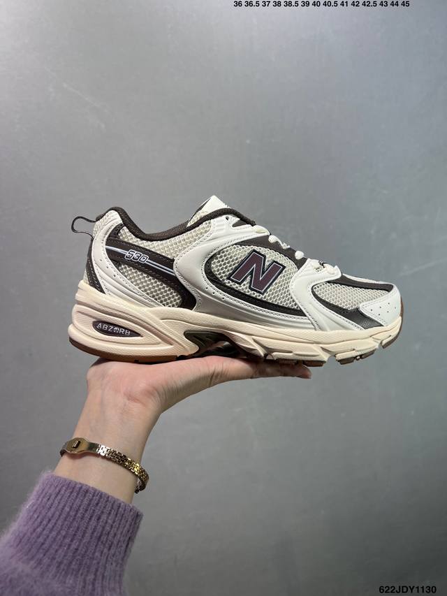 新百伦 Nb530 New Balance 530 复跑古鞋Nb530这鞋双确实是Nb家经复典古款式之一，以全科新技诠释，成打功造530鞋款。鞋面保在持530基