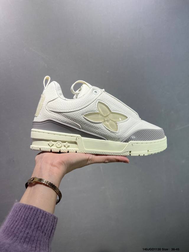 路易威登 Louis Vuitton Lv路易威登板鞋 新款 Lv Trainer最新配色运动鞋 L家 篮球鞋风格运动鞋 该鞋由艺术总监 Virgil Ablo